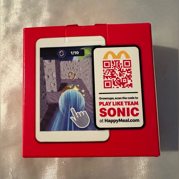2024 McDONALD'S HAPPY MEAL Sonic The Hedgehog 3 - Knuckles Red Roller Toy #5 - Picture 6 of 8